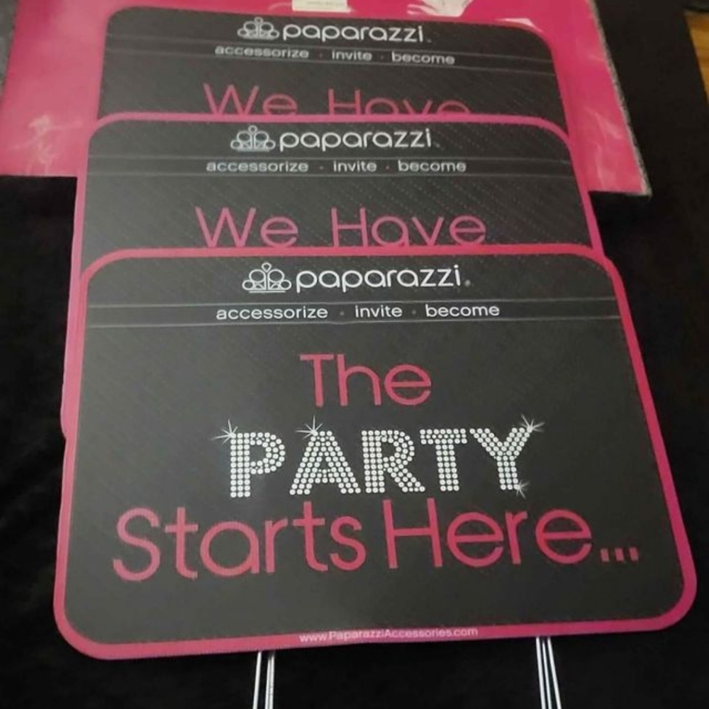 Paparazzi Accessories Business Bundle